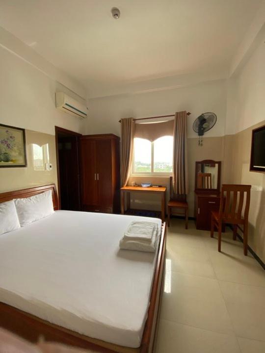 Hotel My Viet Di An Экстерьер фото
