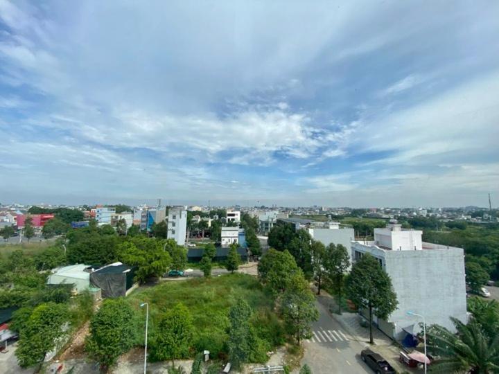 Hotel My Viet Di An Экстерьер фото
